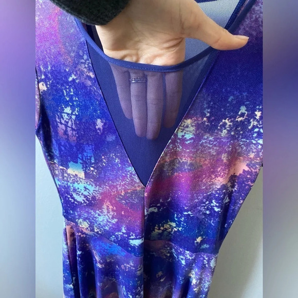 Kimchi Blue Soft Purple A-line Deep V Mesh Crewneck Mini Dress Size S - Picture 5 of 6